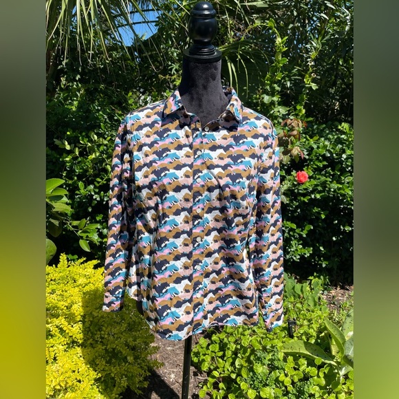 Boden The classic shirt size 12 P multicolored horse prints great condition - Picture 3 of 11